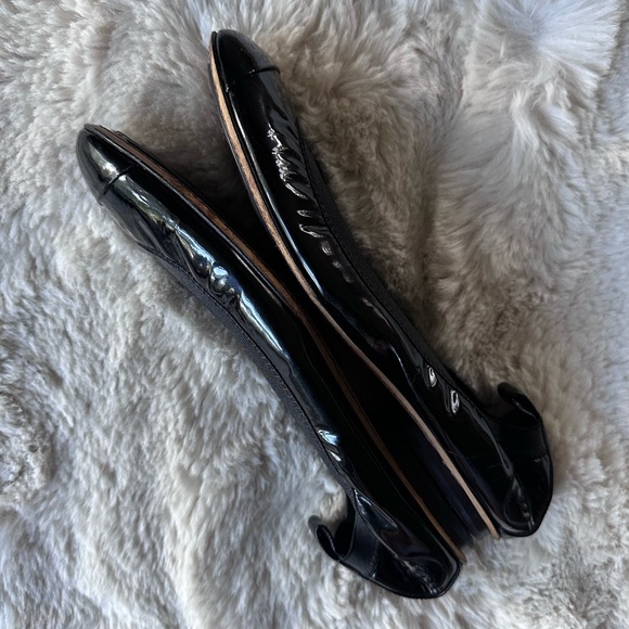 Chanel Black Patent Leather Cap Toe Stretch Spirit Ballet Flats 38.5 - Picture 5 of 11